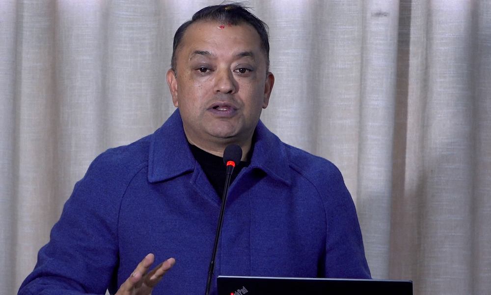 ज्ञानेन्द्रलाई जति सफा गरेर धोएपनि संवैधानिक राजा बनाउन सकिँदैन : गगन थापा